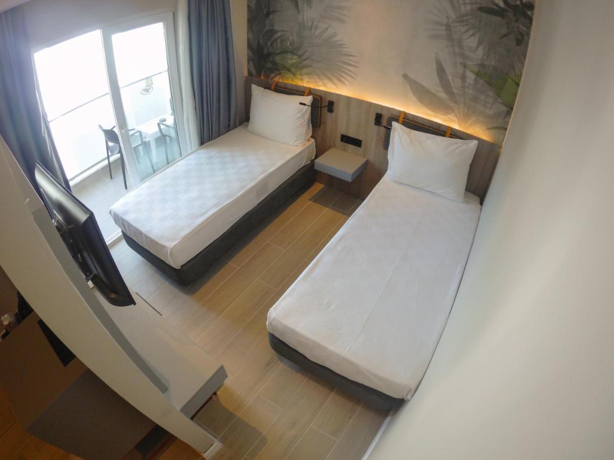 Alessia Hotel Hotel & Spa Side Kültér fotó